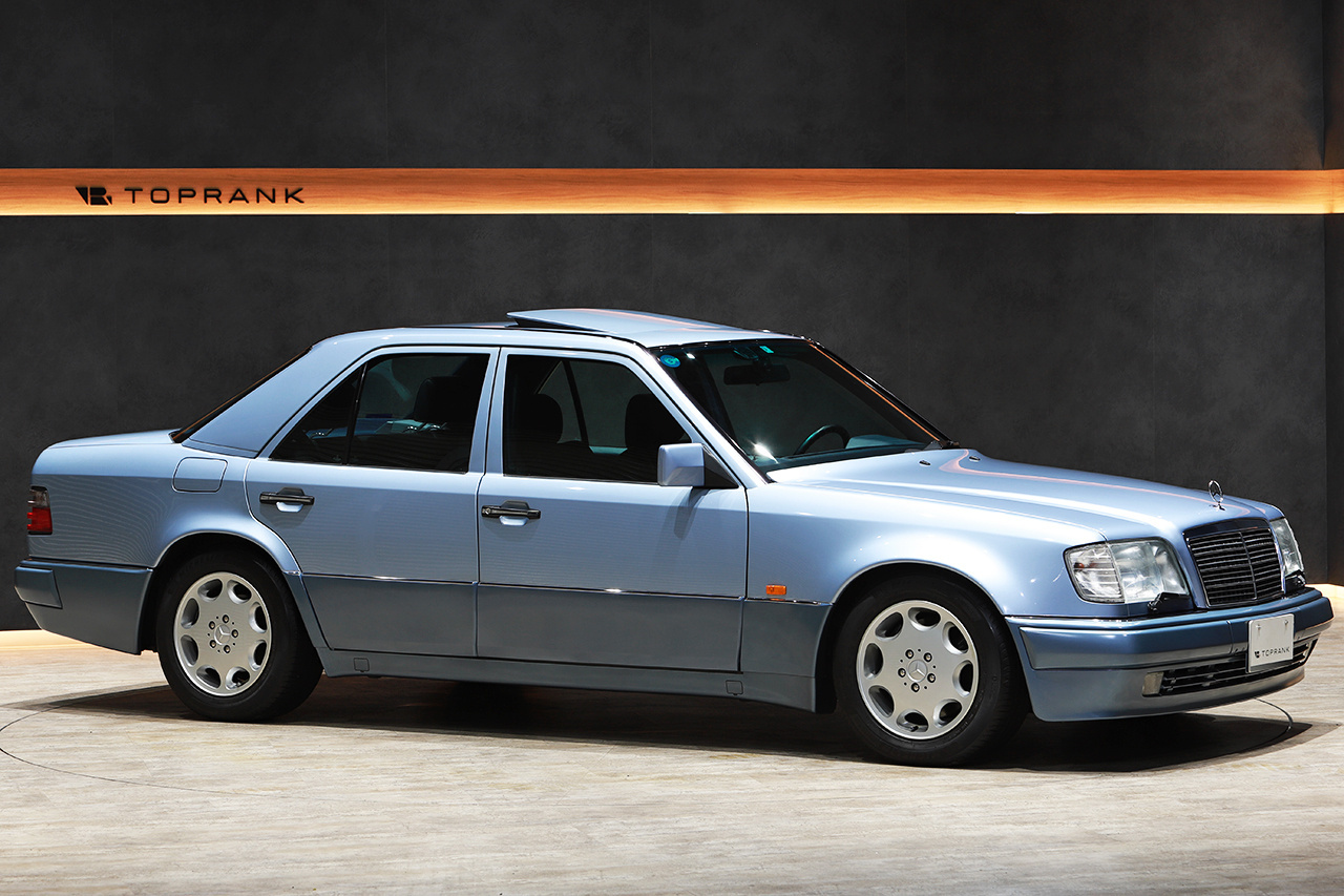 1994 Mercedes-Benz E CLASS null