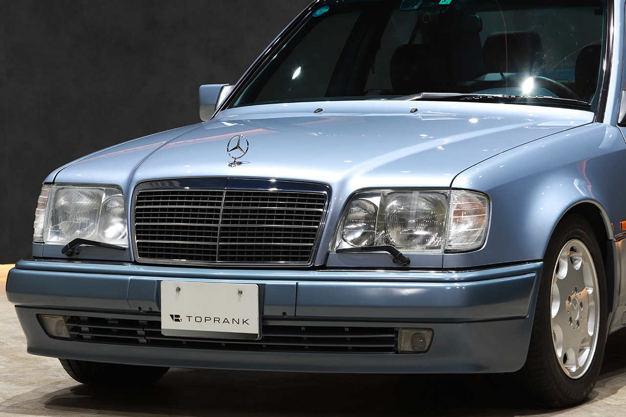 1994 Mercedes-Benz E CLASS null