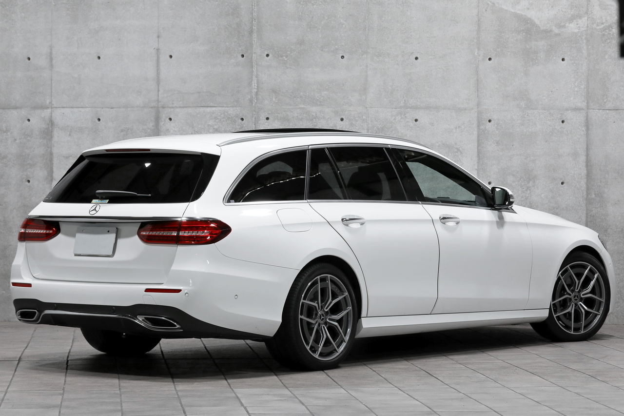 2021 Mercedes-Benz E CLASS null