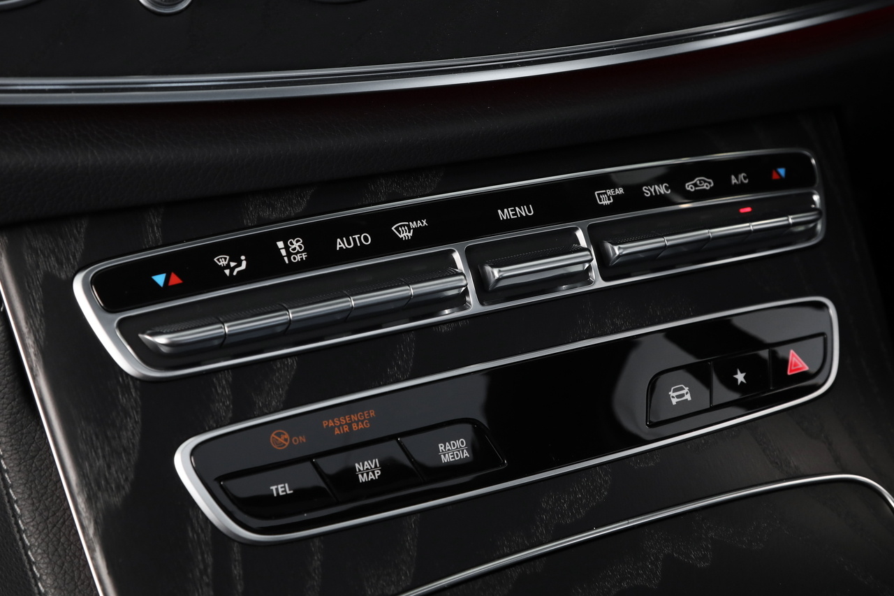 2021 Mercedes-Benz E CLASS null
