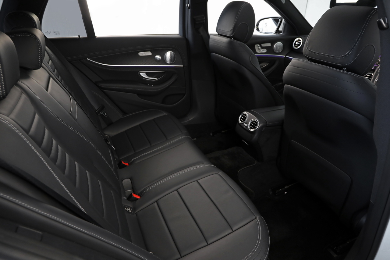 2021 Mercedes-Benz E CLASS null