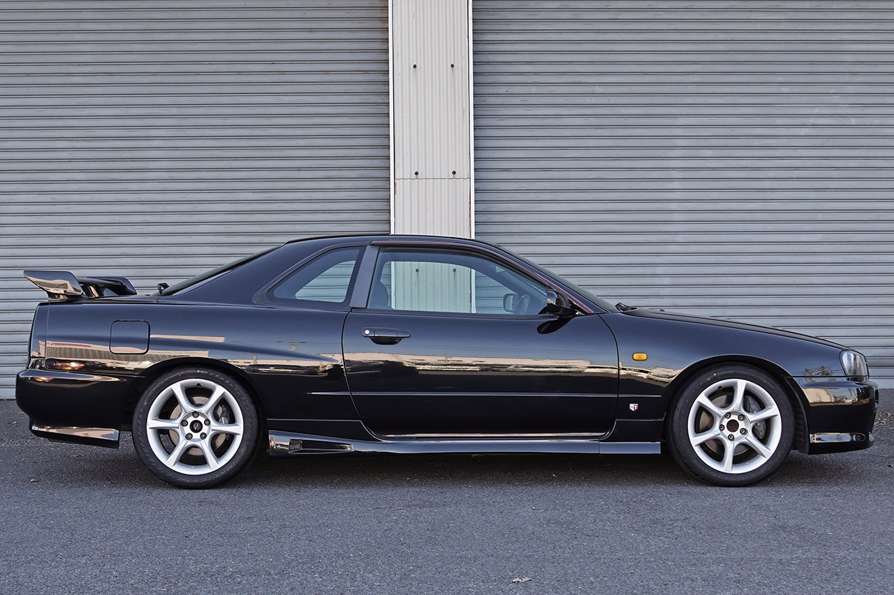 1998 Nissan SKYLINE COUPE ER34 25GT-T, BLITZ Height Adjustable Coilovers