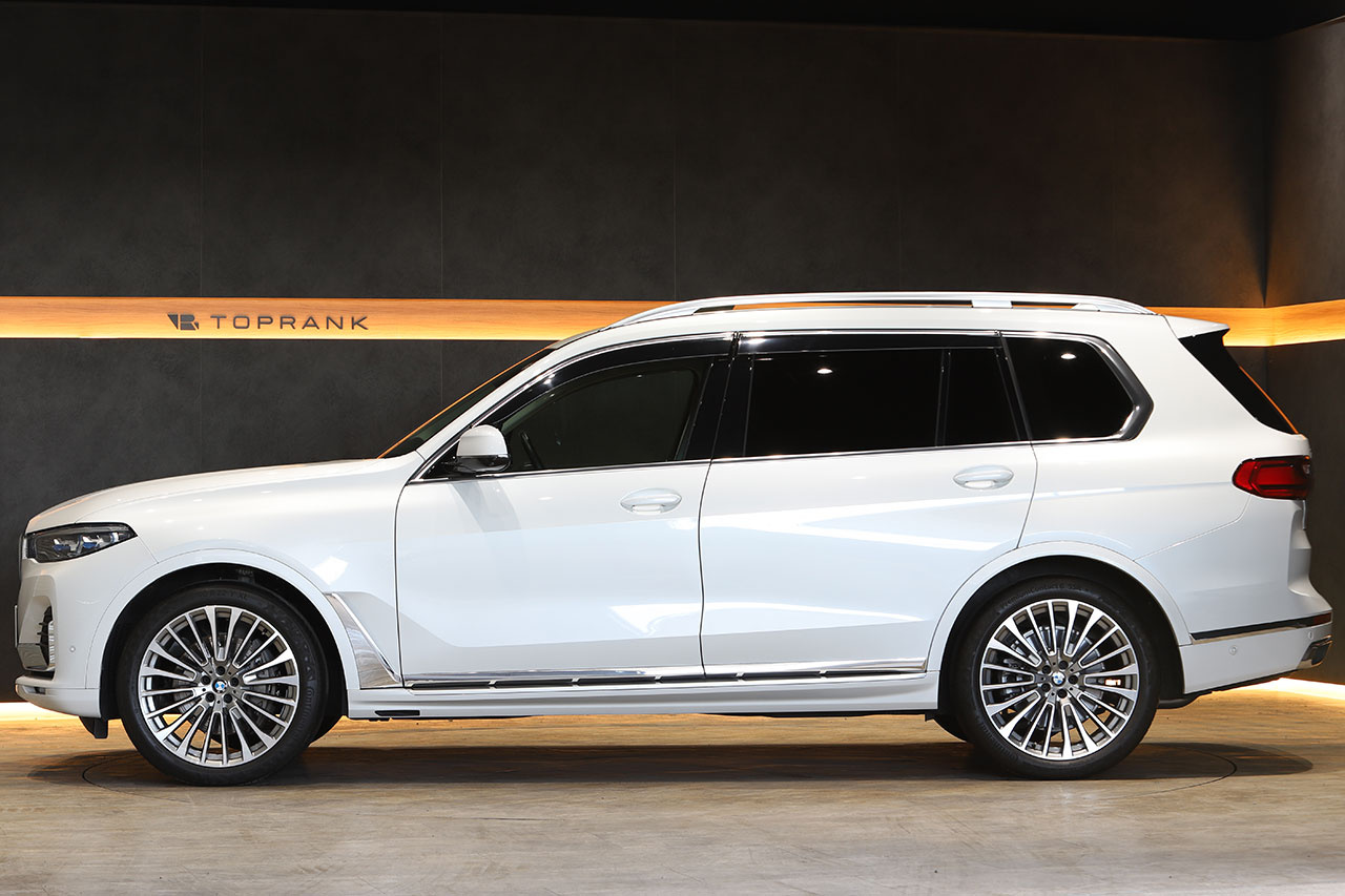 2021 BMW X7 null