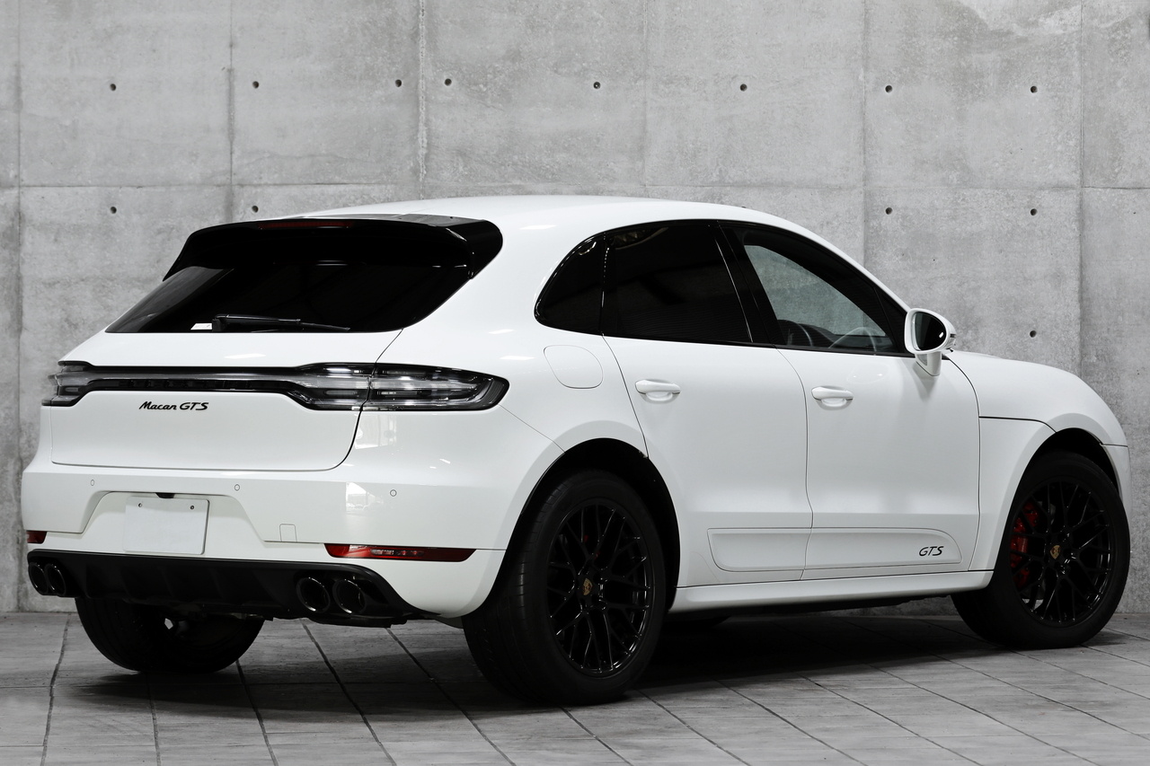 2021 Porsche MACAN null