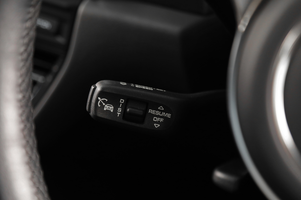 2021 Porsche MACAN null