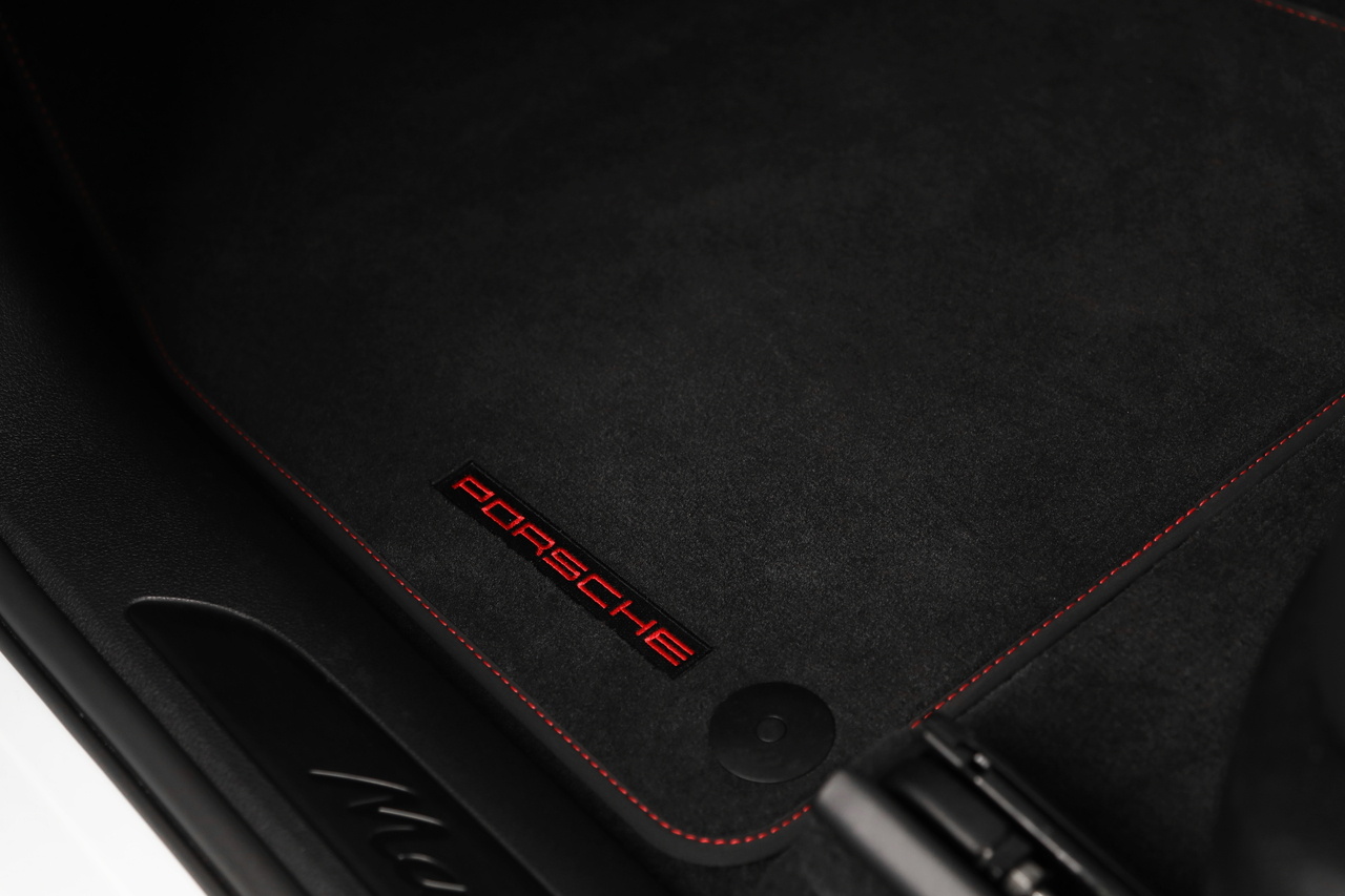 2021 Porsche MACAN null