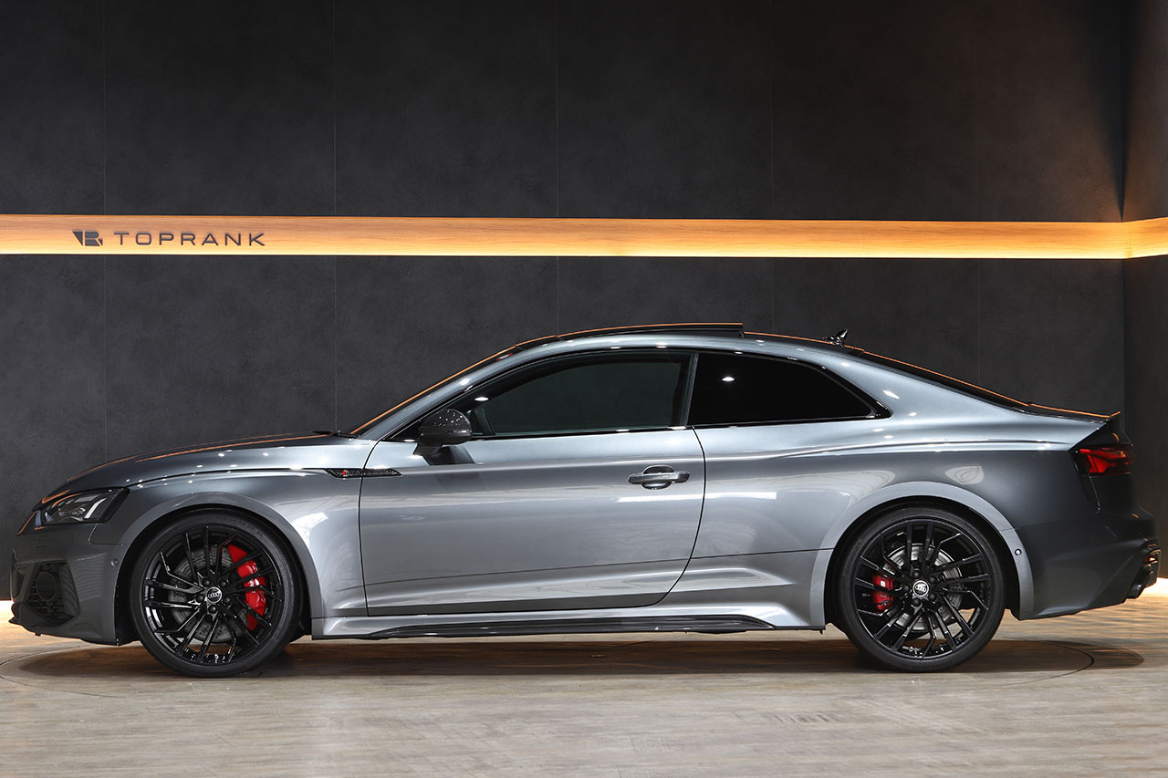 2022 Audi RS5 null