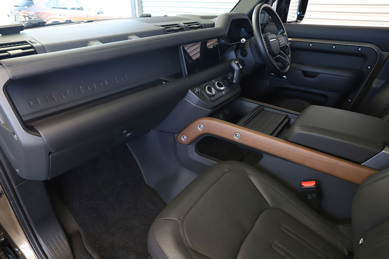 2021 Land Rover DEFENDER null