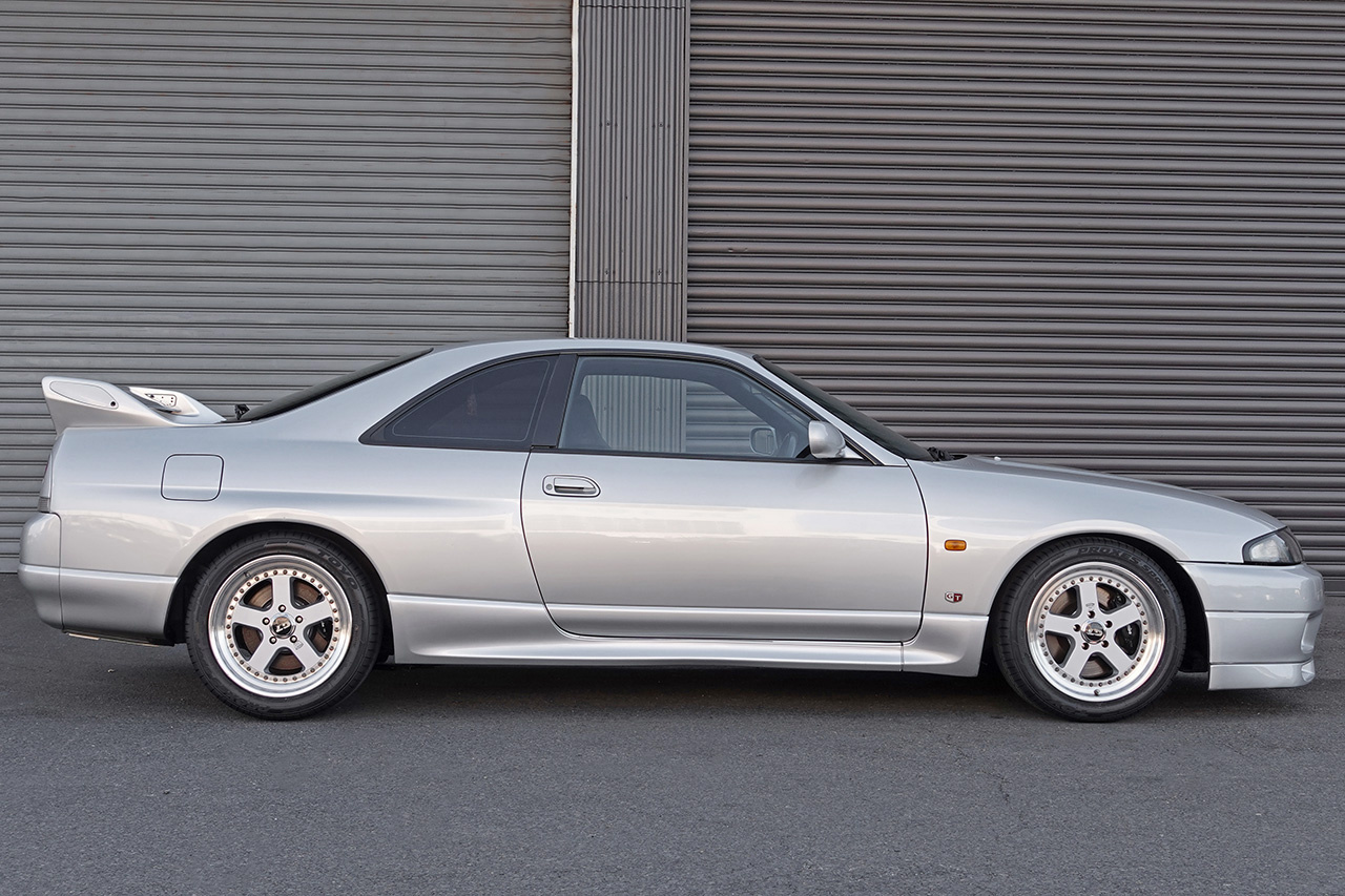1995 Nissan SKYLINE GT-R BCNR33 Skyline GT-R, LOW MILEAGE,  PANASPORTS G7 Wheel
