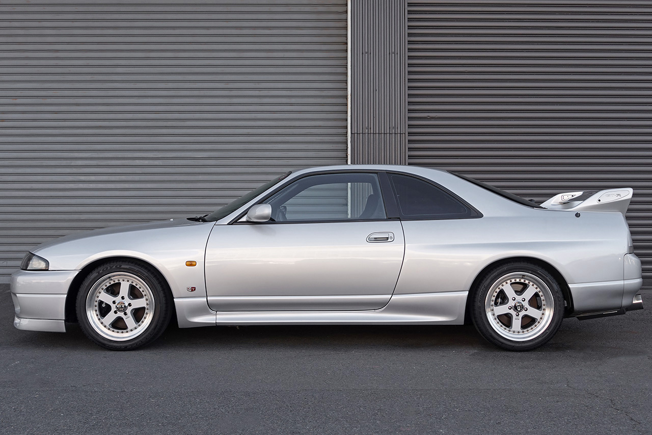1995 Nissan SKYLINE GT-R BCNR33 Skyline GT-R, LOW MILEAGE,  PANASPORTS G7 Wheel