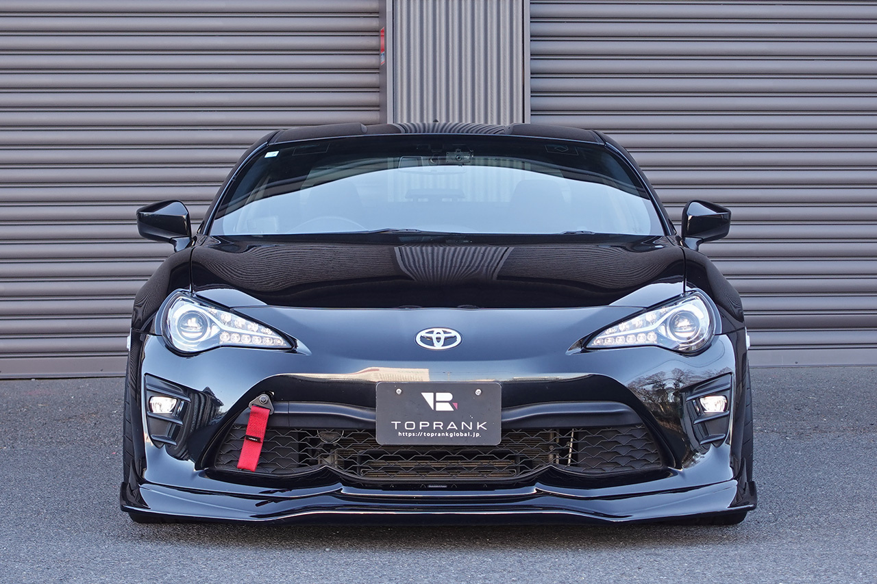 2018 Toyota 86 ZN6 86 GT, Varis Front Lip Spoiler, Enkei 17 Inch Wheels, Kakimoto Muffler