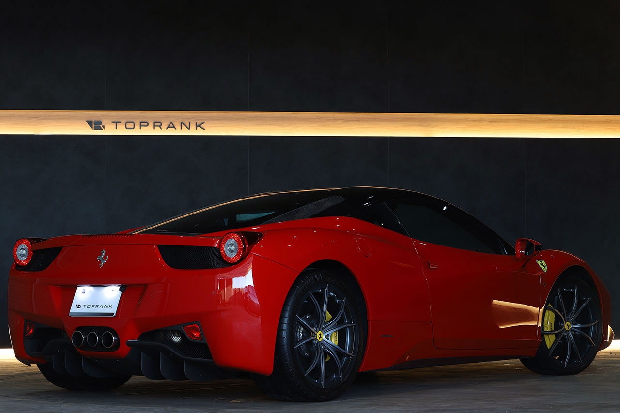 Weight Of Ferrari 458null