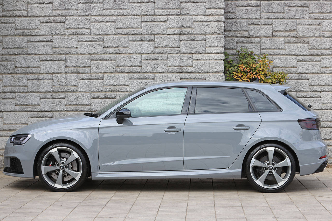 2020 Audi RS3 Sportsback 