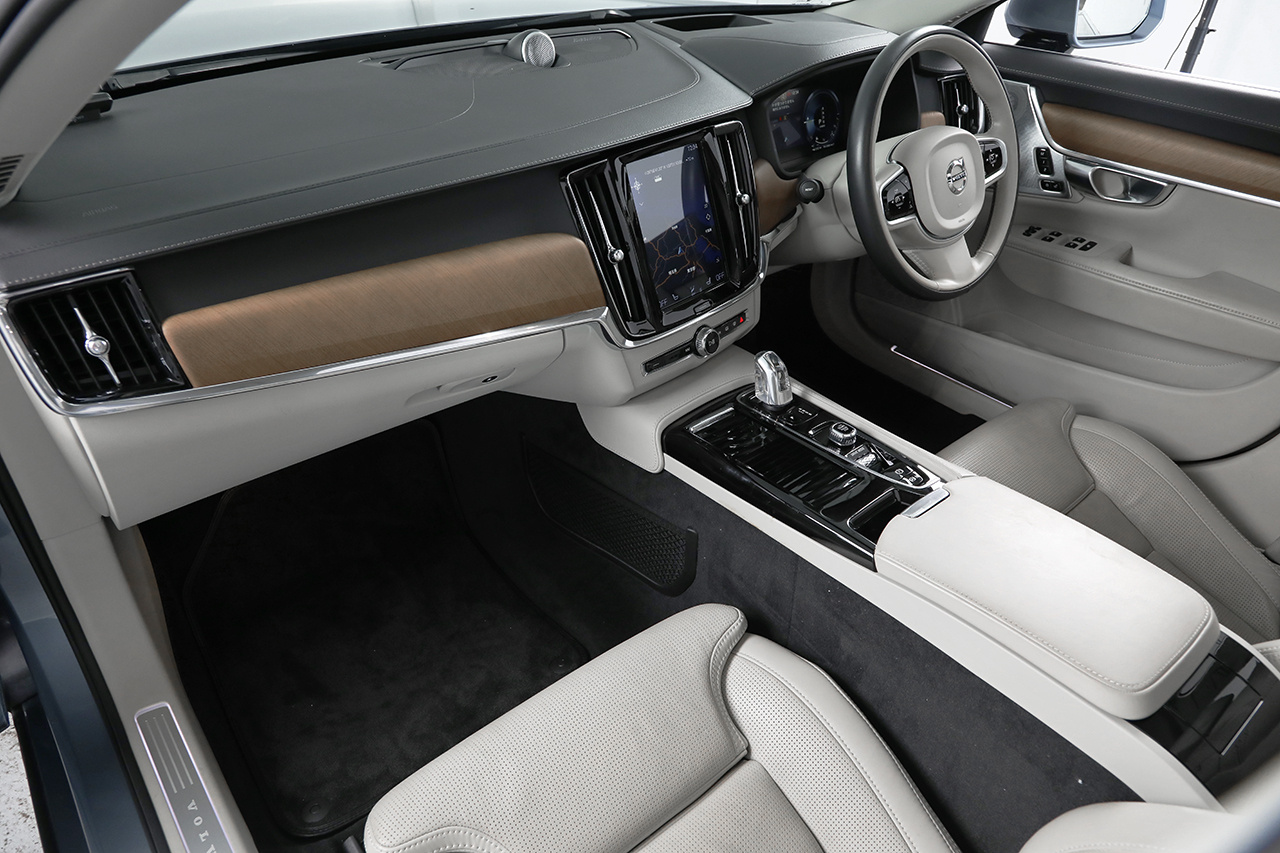 Ausstattung Von Volvo V90null