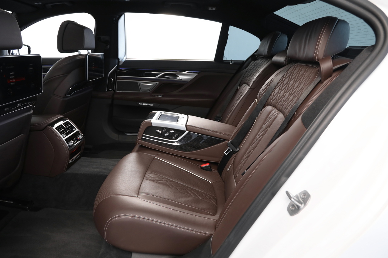 TOPRANK GLOBAL | Find top quality used cars from our stock 