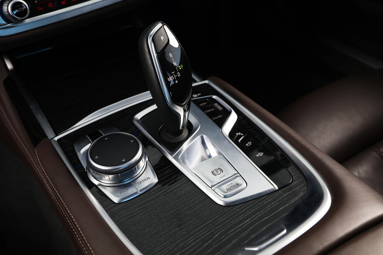 TOPRANK GLOBAL | Find top quality used cars from our stock