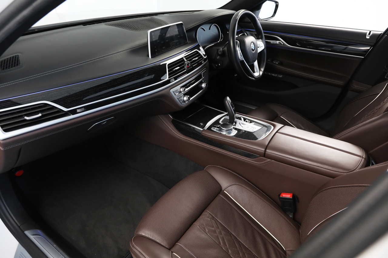 TOPRANK GLOBAL | Find top quality used cars from our stock