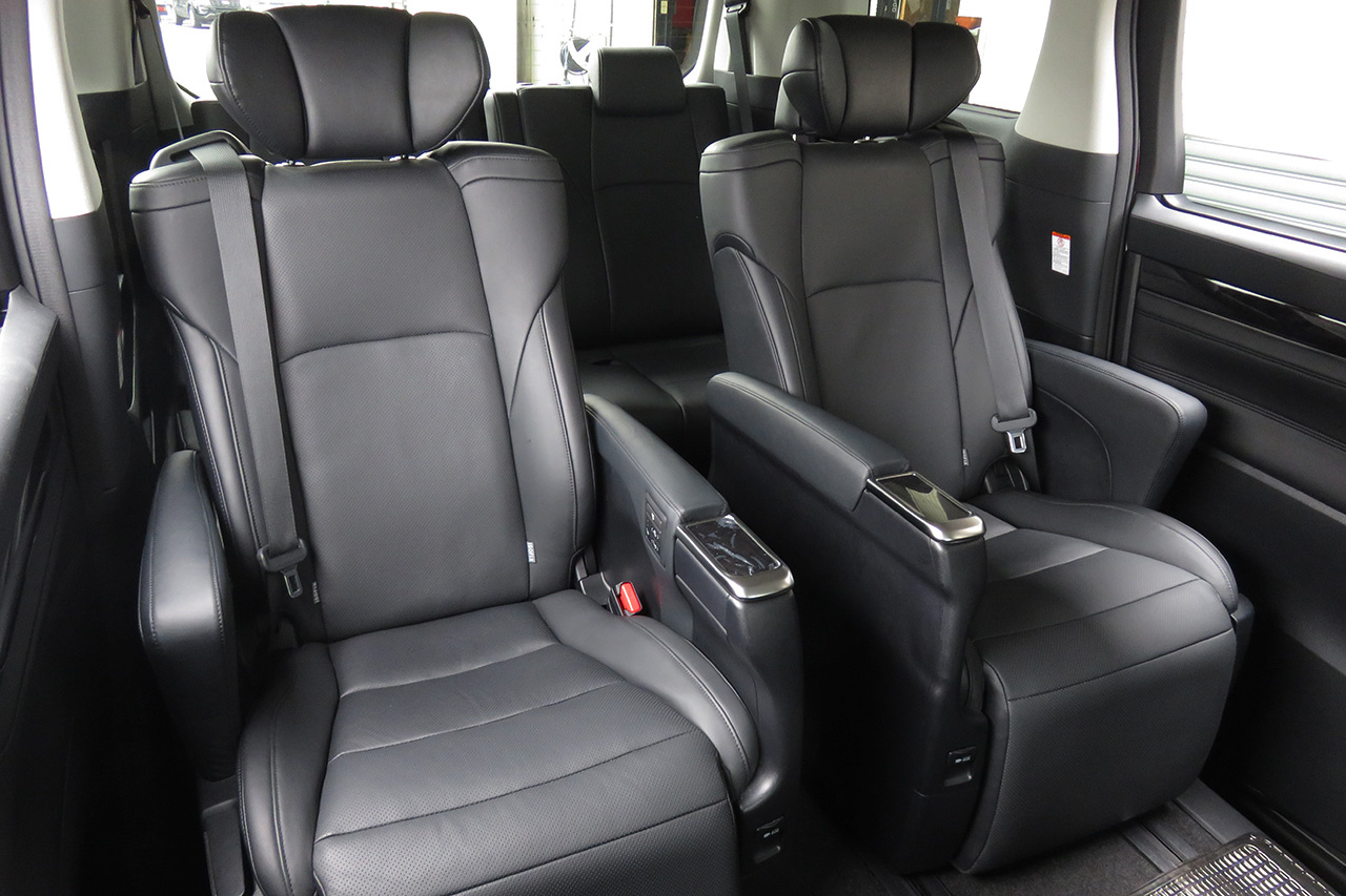 2019 Toyota ALPHARD 2.5 SC PACKAGE