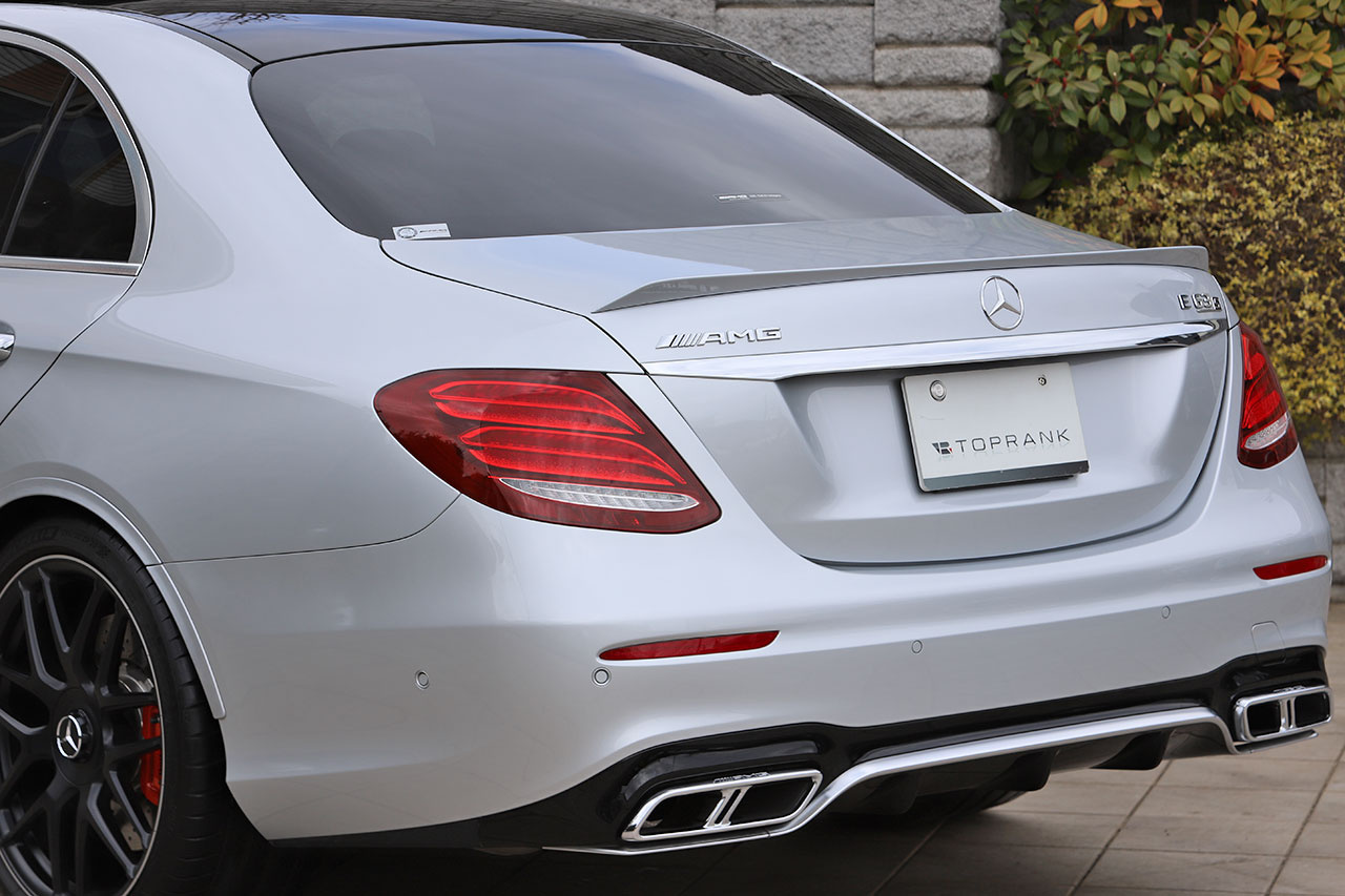 2017 Mercedes-AMG E CLASS null