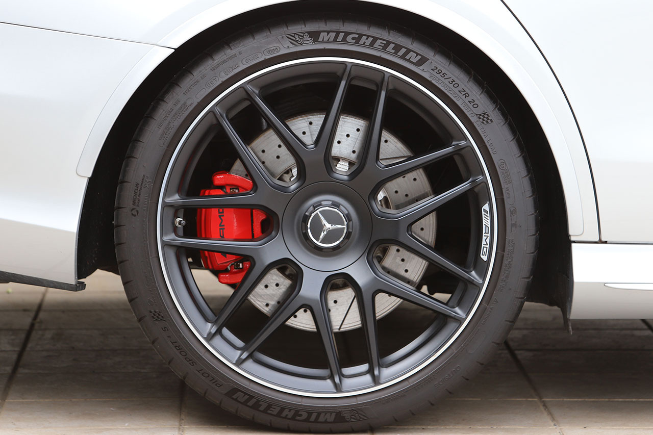 2017 Mercedes-AMG E CLASS null