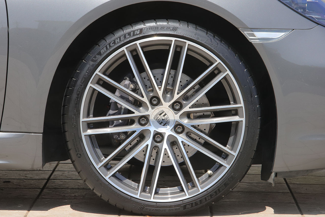 2018 Porsche 718 CAYMAN 