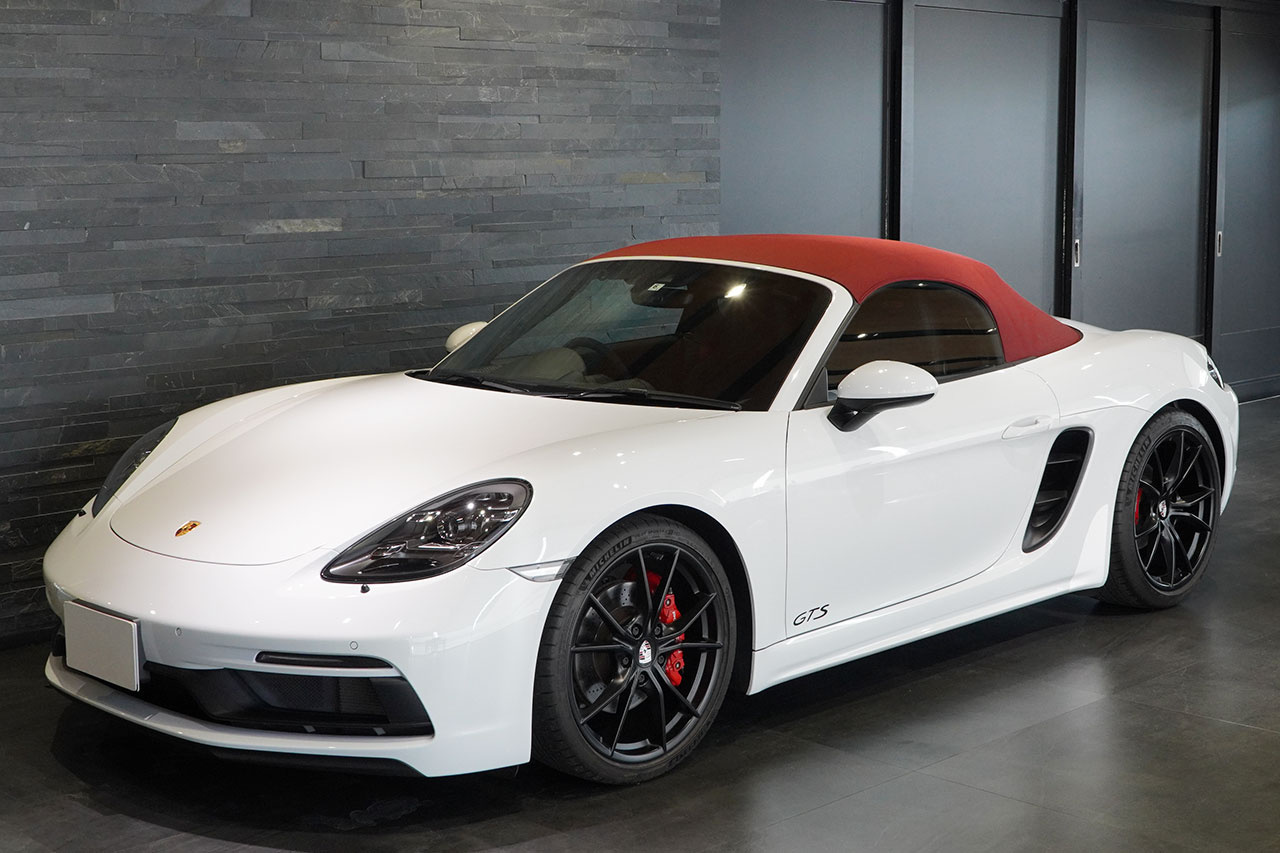 2018 Porsche 718 BOXSTER 