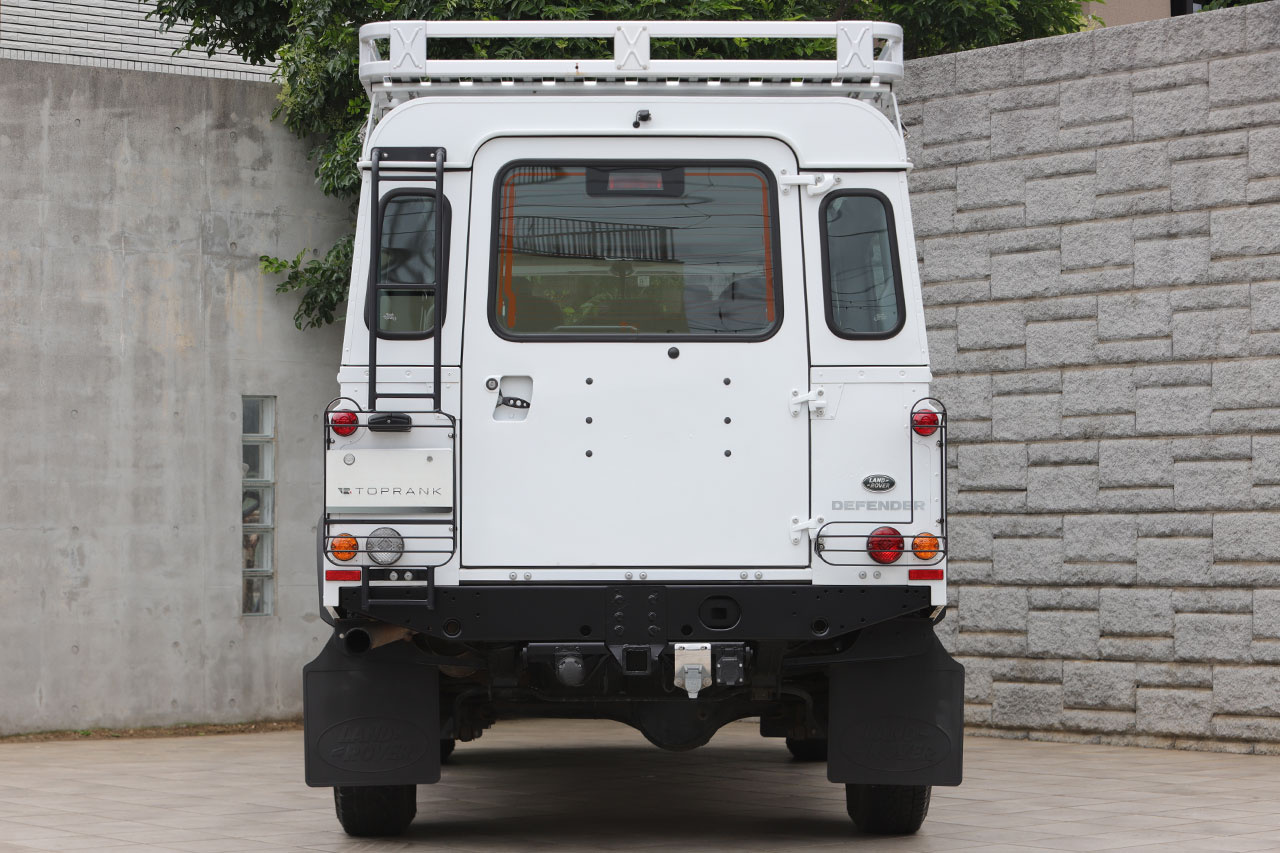 2016 Land Rover DEFENDER 