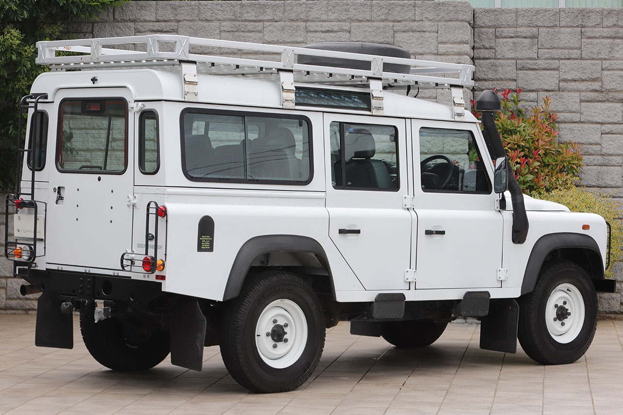 2016 Land Rover DEFENDER 