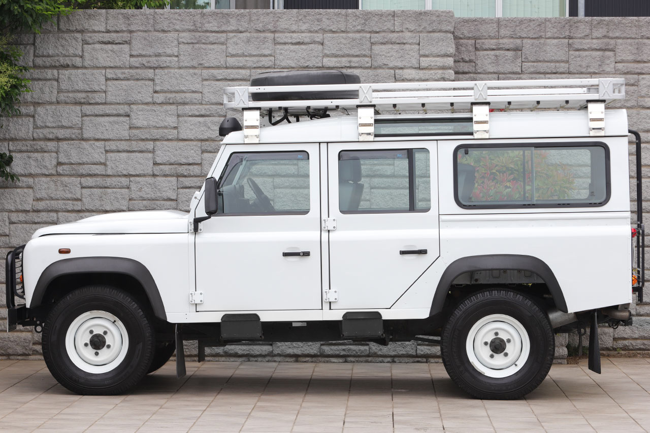 2016 Land Rover DEFENDER 