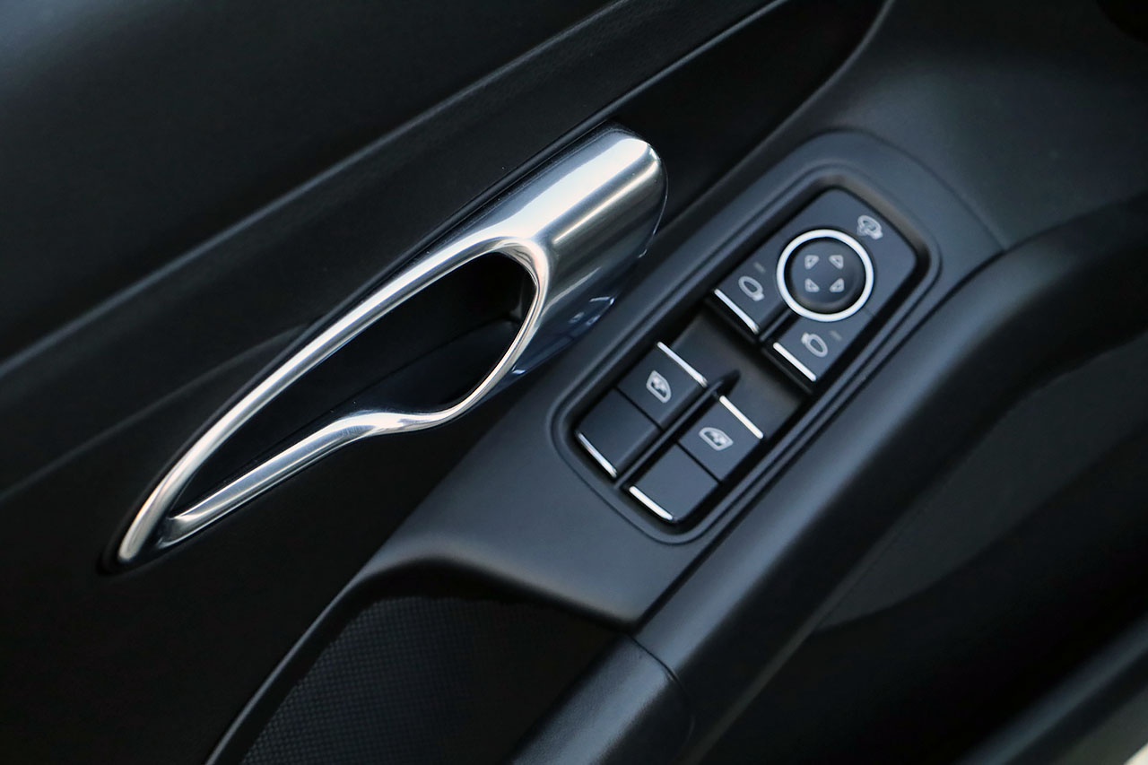 2015 Porsche CAYMAN 