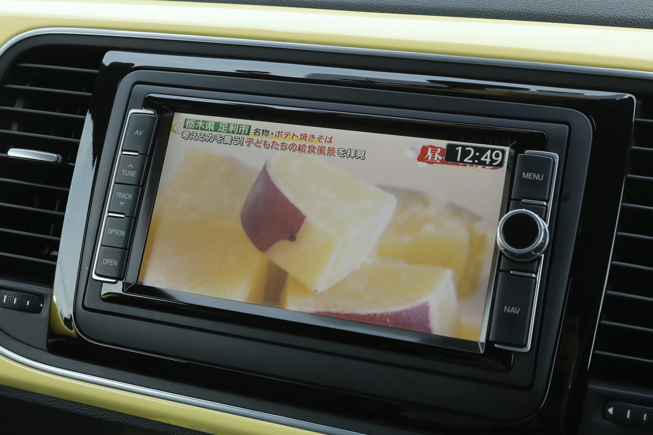 2013 Volkswagen THE BEETLE CABRIOLET null