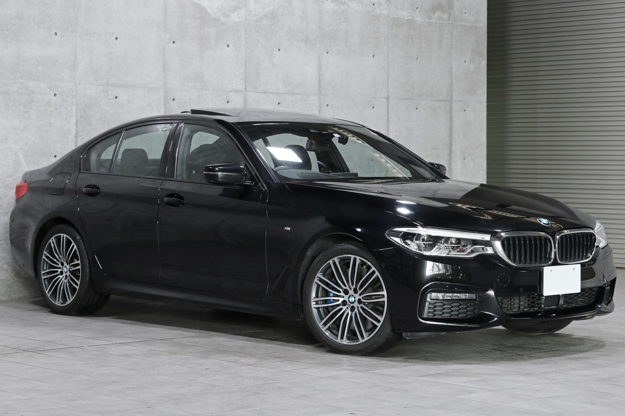 2019 BMW 5 SERIES null