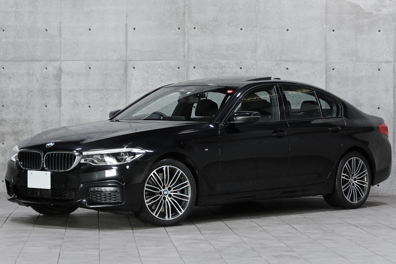 2019 BMW 5 SERIES null