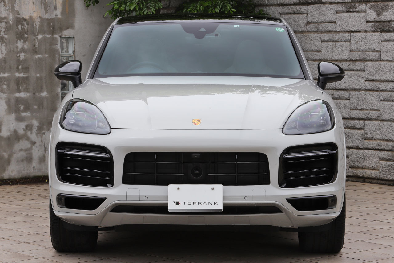 2022 Porsche CAYENNE null