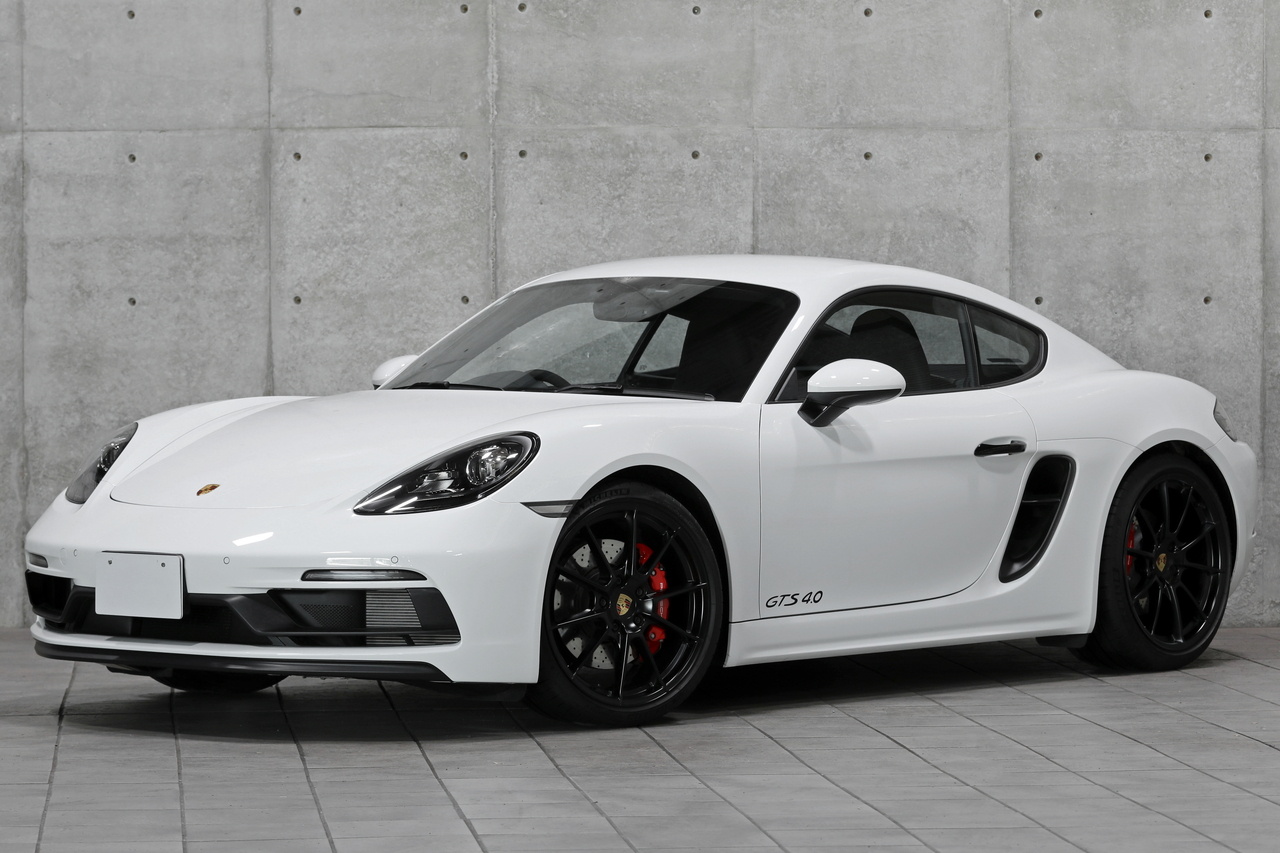 2024 Porsche 718 CAYMAN null