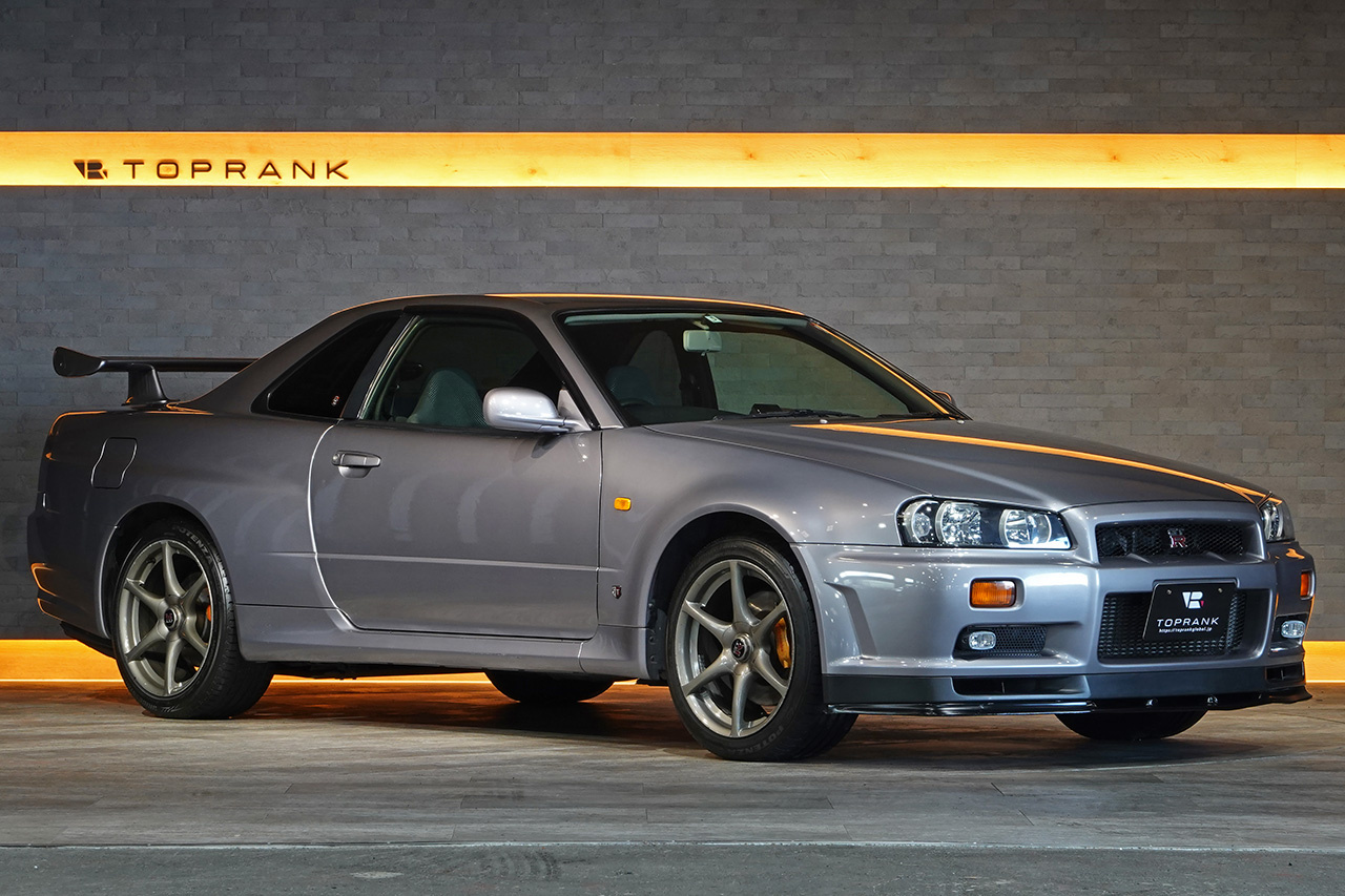 1999 Nissan SKYLINE GT-R BNR34 R34 Skyline GT-R V-Spec, All Original, KV2 Athlete Silver